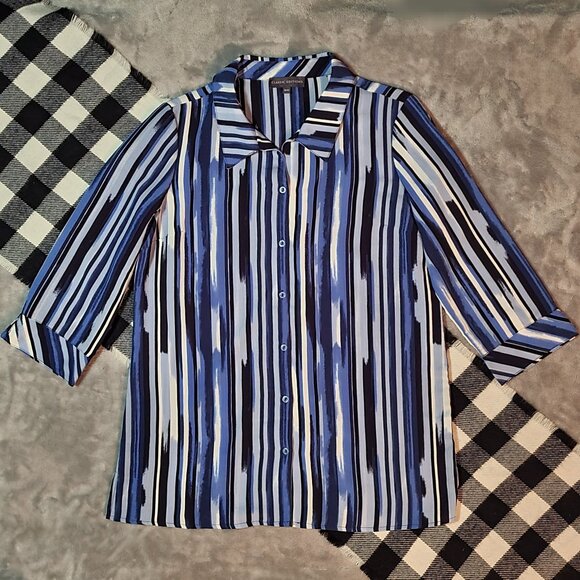 M | Classic Editions | Half-Sleeve Button Down Shirt - Picture 1 of 5